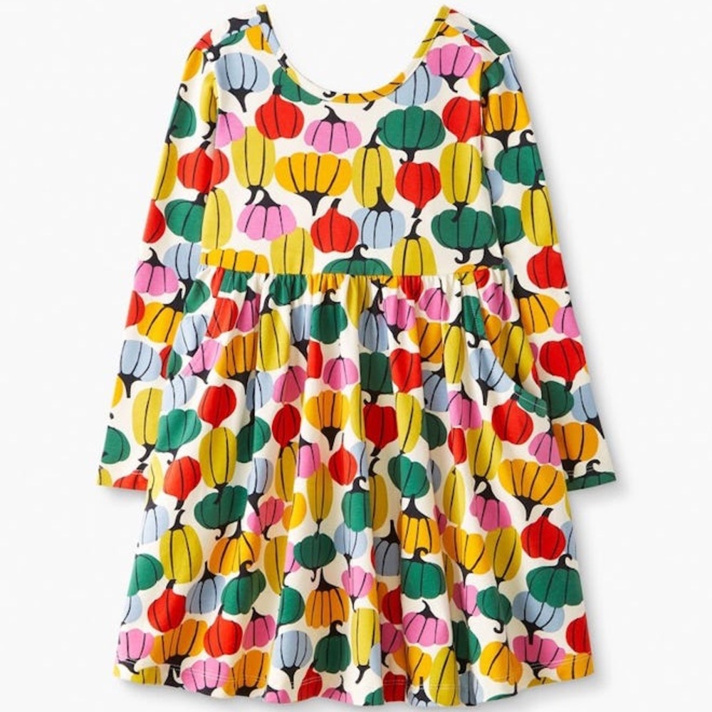 Hanna Andersson Long Sleeve Skater Dress in Colorful Pumpkins, size 150 (12)